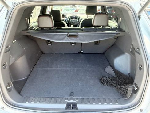 Used 2024 Chevrolet Equinox RS w/ RS Leather Package FWD image 14