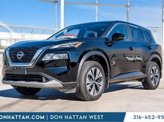 Used 2023 Nissan Rogue SV video 1