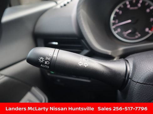 Used 2025 Nissan Sentra S FWD image 25