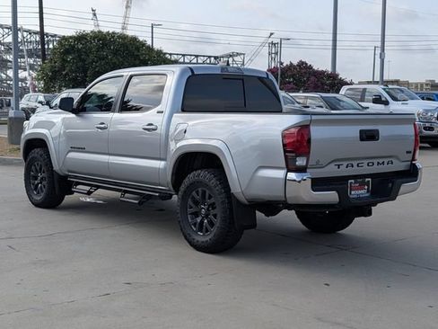 Used 2023 Toyota Tacoma SR5 RWD image 8
