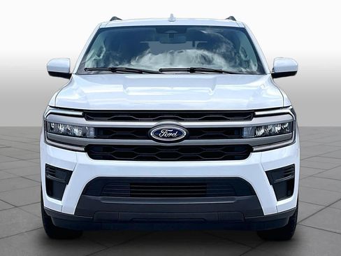 Used 2024 Ford Expedition XLT RWD image 4