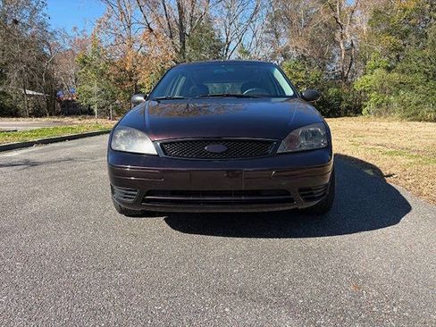 Used 2005 Ford Focus S image 8