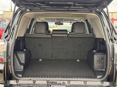 Used 2014 Toyota 4Runner SR5 Premium RWD image 32