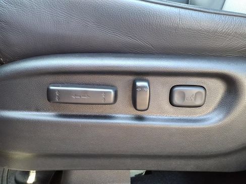 Used 2025 Honda Passport EX-L image 15