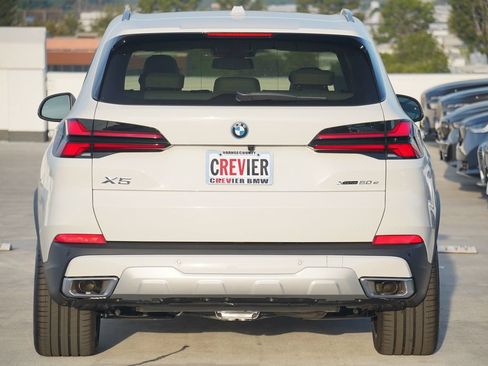 Used 2026 BMW X5 xDrive50e w/ Premium Package AWD/4WD image 7
