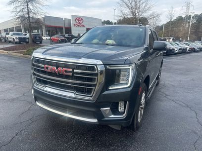 Used 2021 GMC Yukon SLT w/ SLT Premium Package