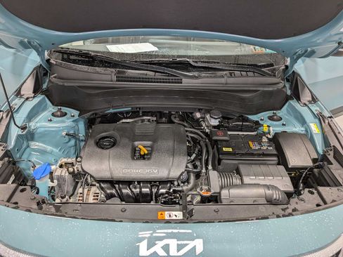 Used 2025 Kia Seltos S AWD/4WD image 11