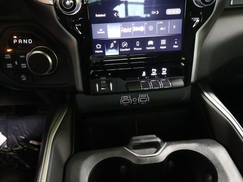 New 2026 RAM 1500 4x4 Crew Cab image 20