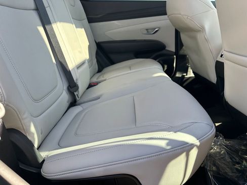 New 2025 Hyundai Tucson SEL image 15
