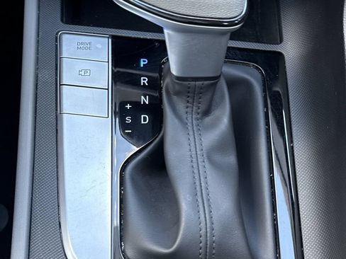 Used 2023 Hyundai Elantra SEL FWD image 24