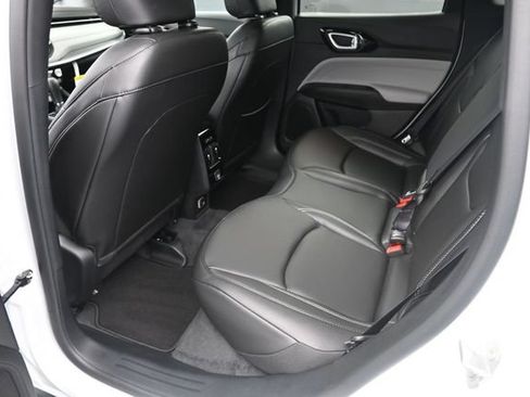 New 2026 Jeep Compass Limited AWD/4WD image 14