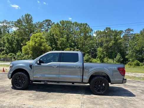 Used 2025 Ford F150 Platinum w/ FX4 Off-Road Package AWD/4WD image 6