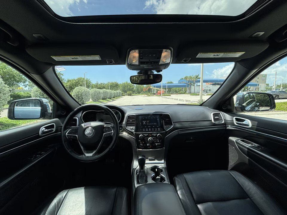 Used 2021 Jeep Grand Cherokee Limited RWD image 18