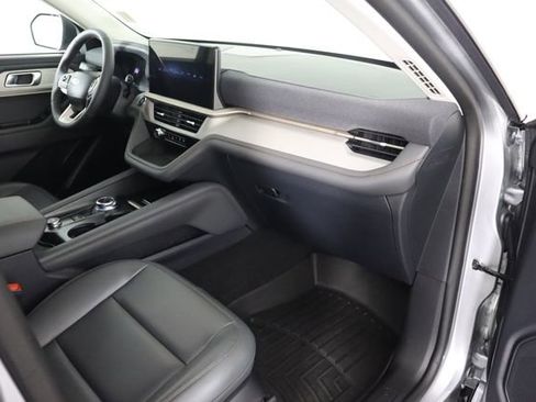 Certified 2025 Ford Explorer Active w/ Active Comfort Package image 66