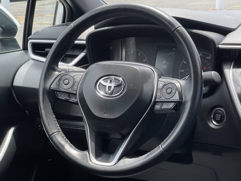 Used 2025 Toyota Corolla SE FWD image 15