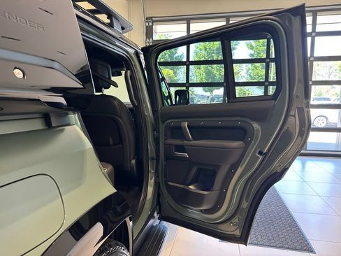New 2026 Land Rover Defender 110 Trophy Edition AWD/4WD image 16