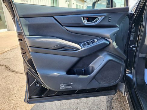 Used 2023 Subaru Ascent Limited image 13