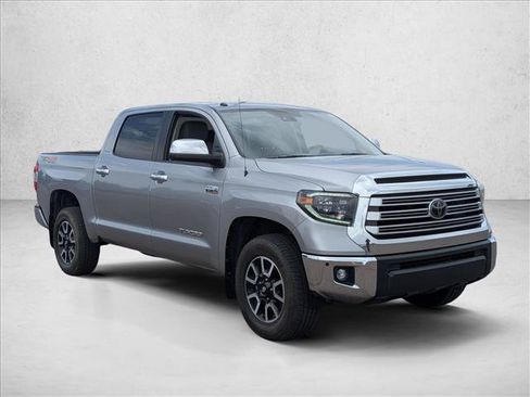 Used 2019 Toyota Tundra Limited w/ Limited Premium Package AWD/4WD image 3
