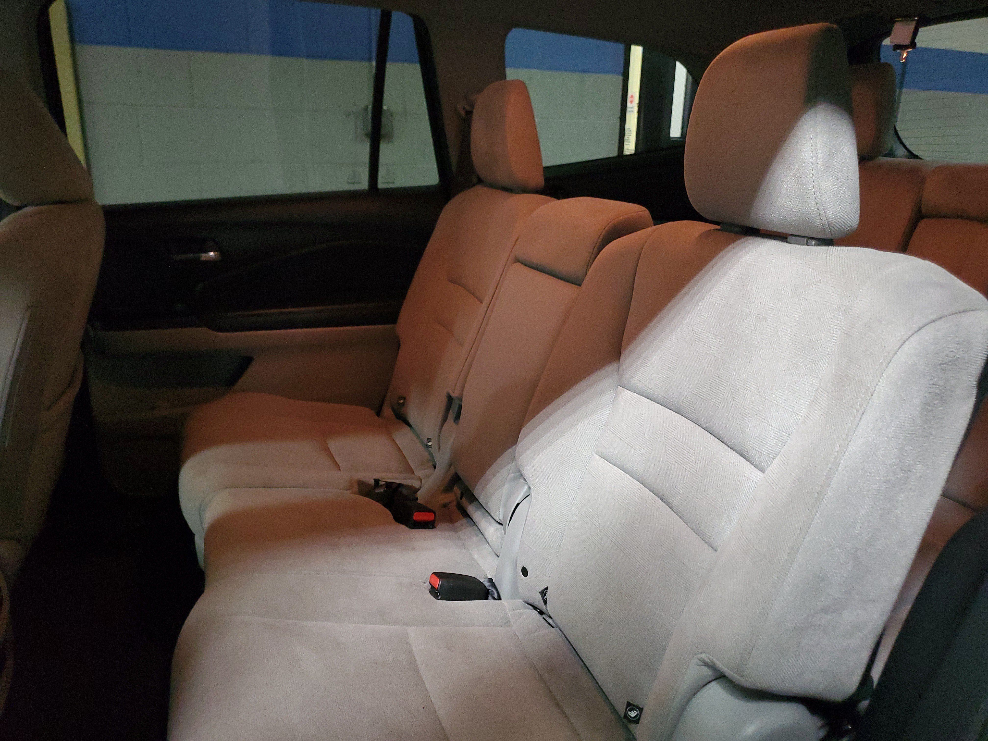 Used 2021 Honda Pilot EX image 9