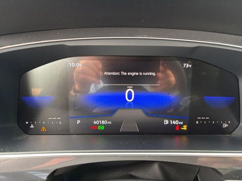 Certified 2023 Volkswagen Tiguan SE R-Line FWD image 22
