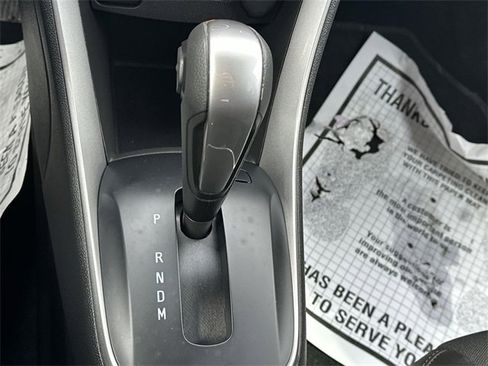 Certified 2022 Chevrolet Trax LT w/ LT Convenience Package image 15