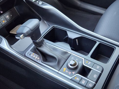 New 2026 Kia Sorento S w/ S Panoramic Sunroof Package image 15