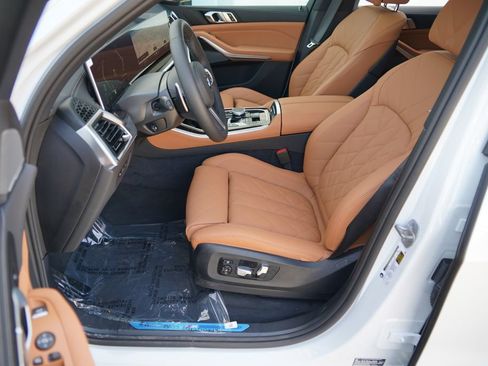 New 2026 BMW X5 sDrive40i w/ M Sport Package RWD image 13