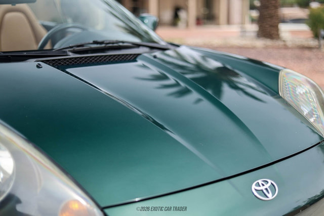 Used 2002 Toyota MR2 RWD image 81