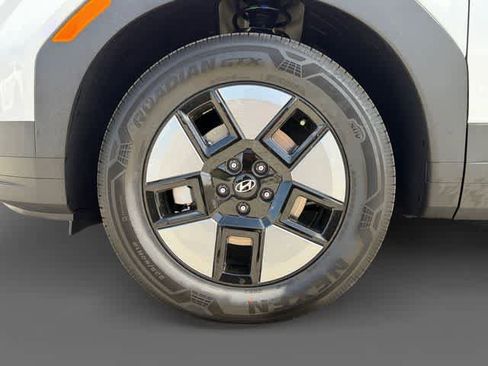 New 2026 Hyundai Santa Fe SE FWD image 9