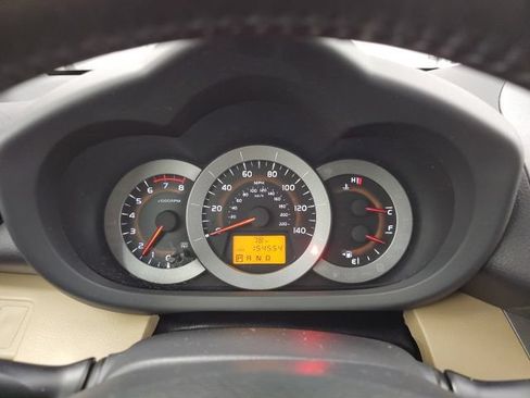 Used 2012 Toyota RAV4 Limited w/ Navigation Value Pkg AWD/4WD image 21