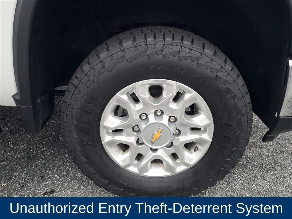 Used 2024 Chevrolet Silverado 2500 LT AWD/4WD image 35