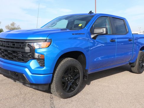 New 2026 Chevrolet Silverado 1500 Custom w/ LPO, Dark Essentials Package image 3