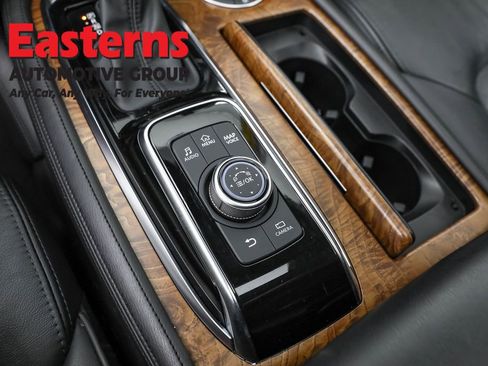 Used 2024 Nissan Armada SL w/ Captain's Chairs Package image 23