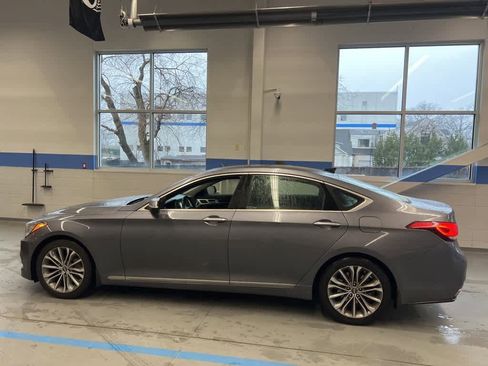 Used 2015 Hyundai Genesis 3.8 w/ Option Group 02 image 11