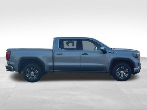 New 2026 GMC Sierra 1500 SLE AWD/4WD image 9