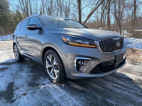 Used 2019 Kia Sorento SX w/ SX Touring Package image 2