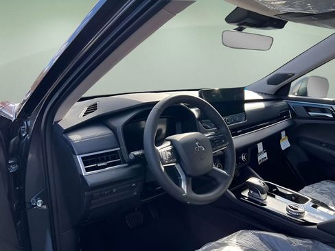 New 2026 Mitsubishi Outlander SE AWD/4WD image 26