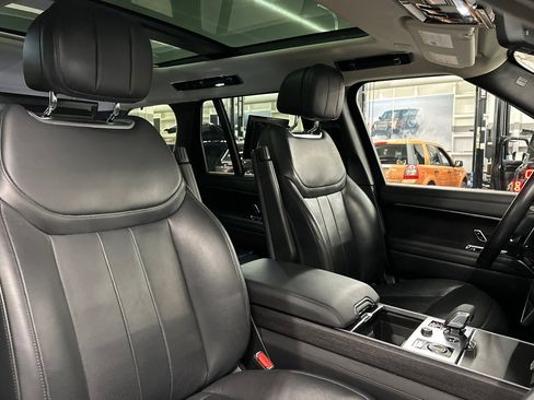 Used 2023 Land Rover Range Rover First Edition image 31