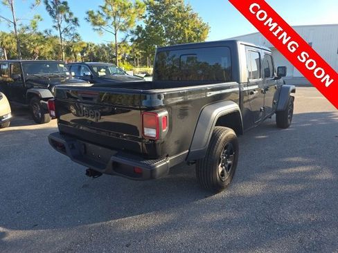 Certified 2024 Jeep Gladiator Sport image 5