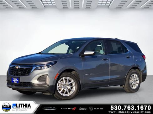 Used 2023 Chevrolet Equinox LT image 1
