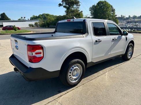 Used 2024 Ford Maverick XL image 6