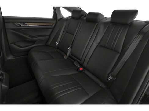 Used 2018 Honda Accord Touring image 8