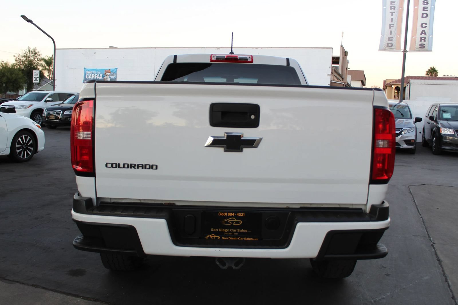 Used 2018 Chevrolet Colorado W/T w/ WT Convenience Package RWD image 4
