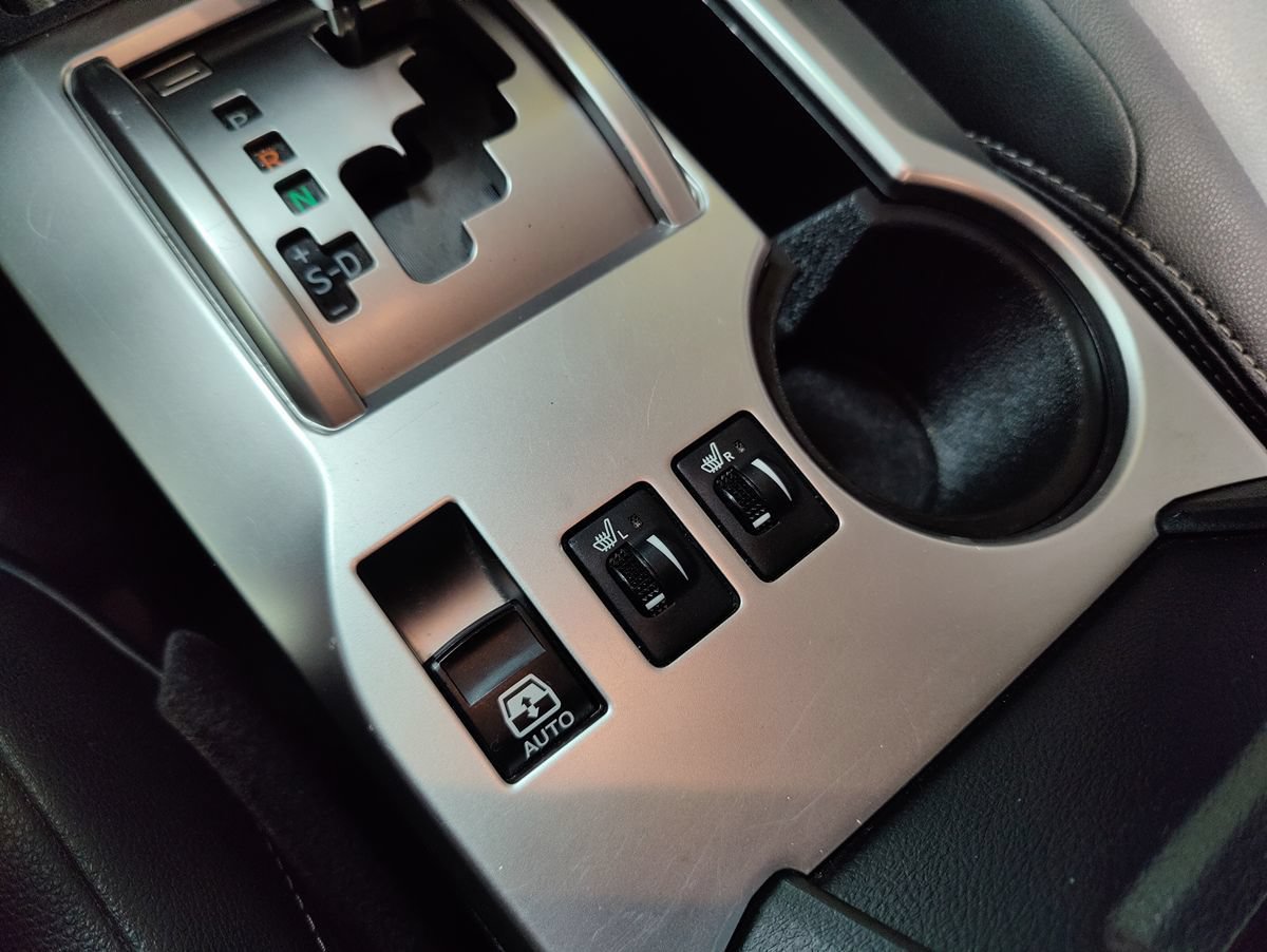 Used 2019 Toyota 4Runner SR5 Premium AWD/4WD image 34