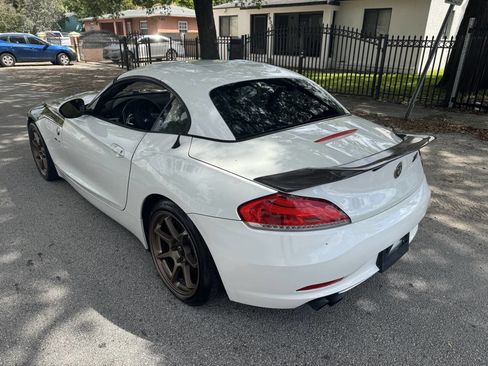 Used 2009 BMW Z4 sDrive30i RWD image 5