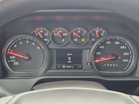 Used 2024 Chevrolet Silverado 1500 Custom Trail Boss w/ Dark Appearance Package image 26