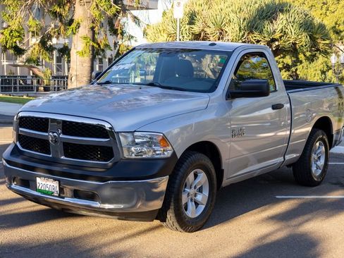 Used 2017 RAM 1500 Tradesman w/ Chrome Appearance Group image 6