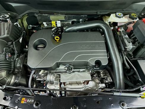 New 2026 Chevrolet Equinox LT AWD/4WD image 32