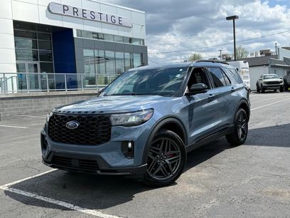 Used 2025 Ford Explorer ST-Line w/ Premium Package