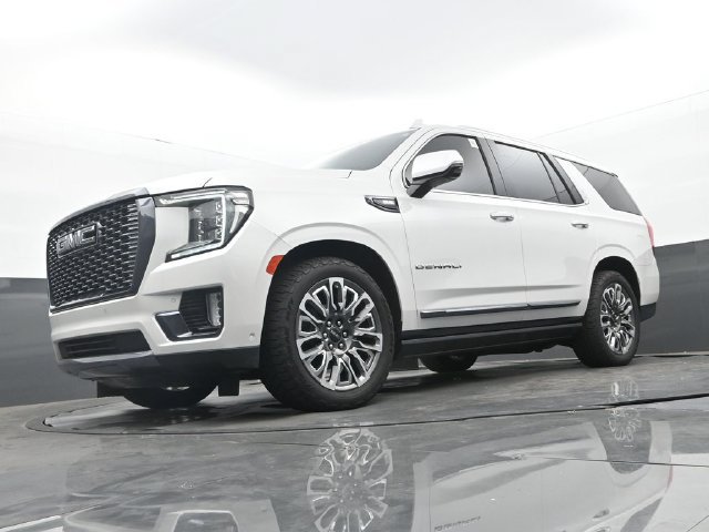 Used 2023 GMC Yukon Denali Ultimate AWD/4WD image 26